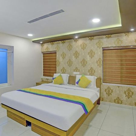 Treebo Trip Majestic Inn Thampanoor Thiruvananthapuram Luaran gambar